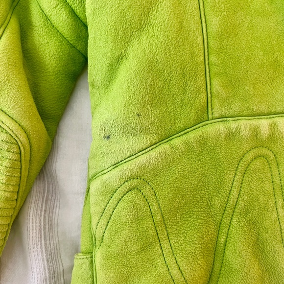 Ralph Lauren Purple Label lime Green Shearling Jacket. Size 4. - Picture 12 of 16